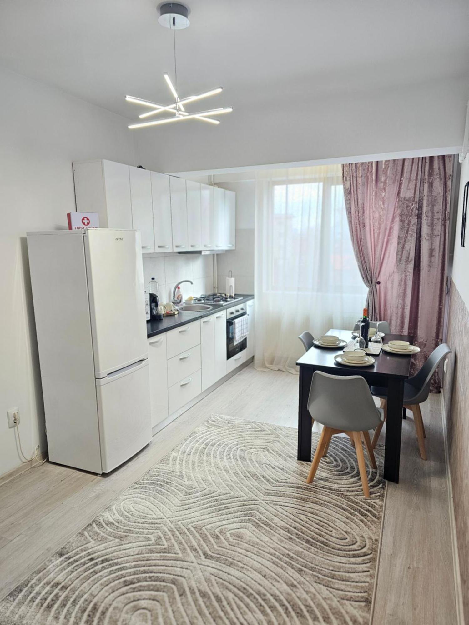 Enjoy My Home Near Palas Mall 2 Ясси Екстер'єр фото